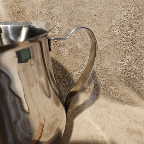 Stainless Steel 2Qt Metal Water Pitcher - Picture 3 of 8